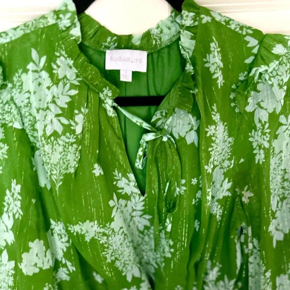 Sugarlips Kelly Green Floral Split Frilled Tie Neck Tiered Long Sleeve Dress - Picture 15 of 16